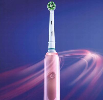 Набор зубных щеток Braun Oral-B Pro 3 3900N Cross Action Black+Pink 3 насадки в комплекте (D505.533.3H)